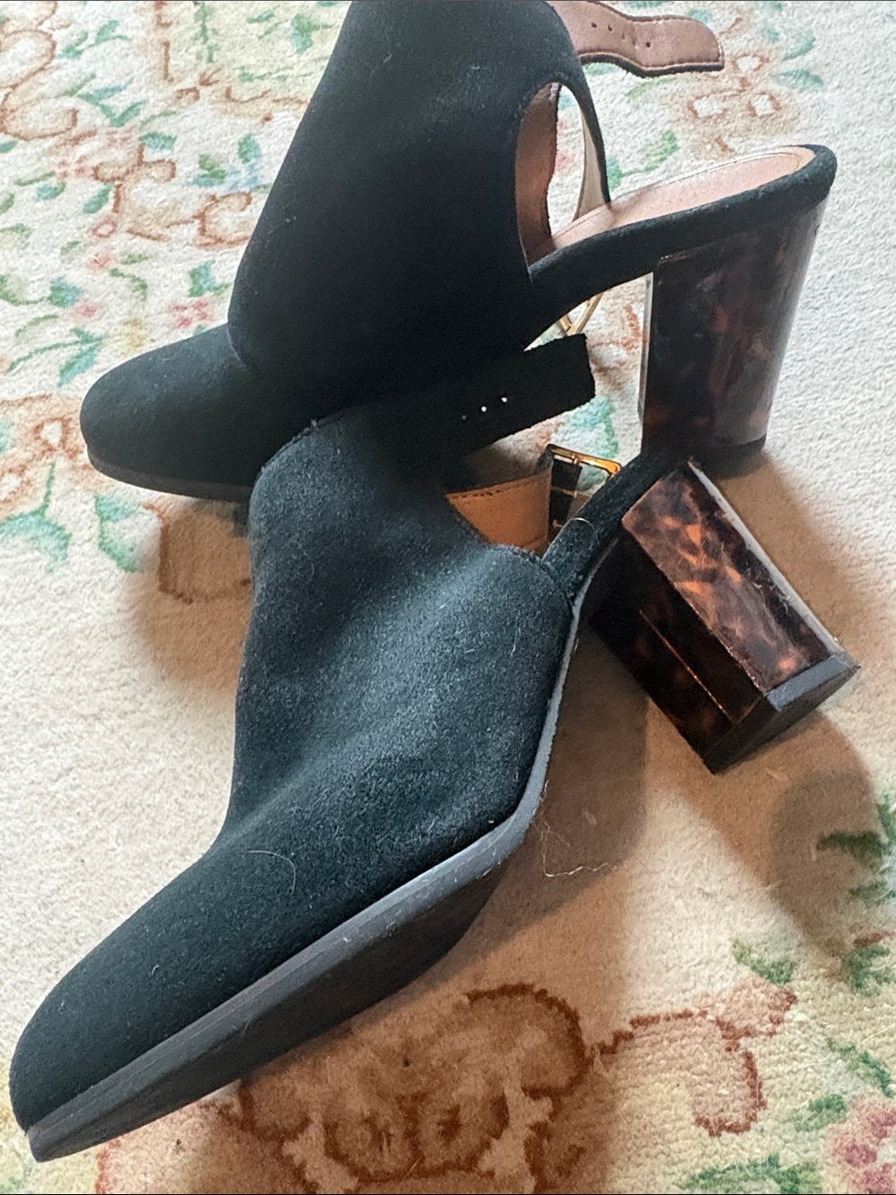 Vionic Black Suede Slingback Heels with Tortoiseshell Block Heel